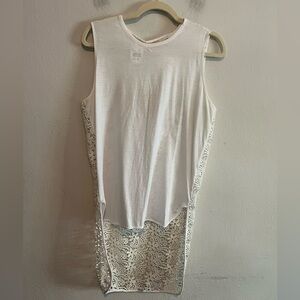 Torn By Ronny Kobo White Lace Sleeveless Top Medium MSRP $204